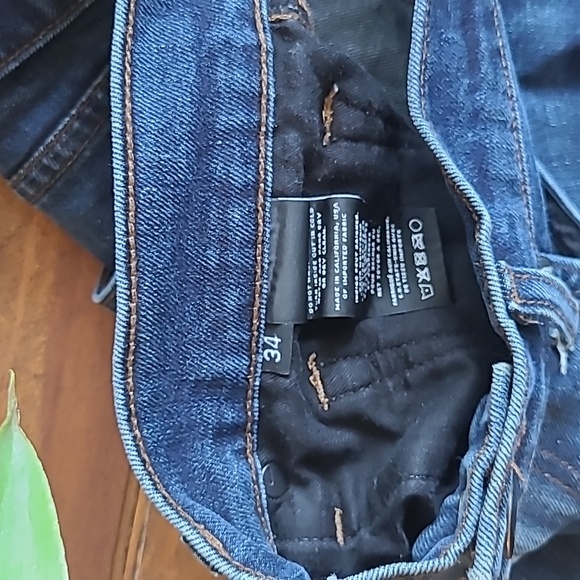 EUC J-Brand Jeans 34 - Picture 3 of 3